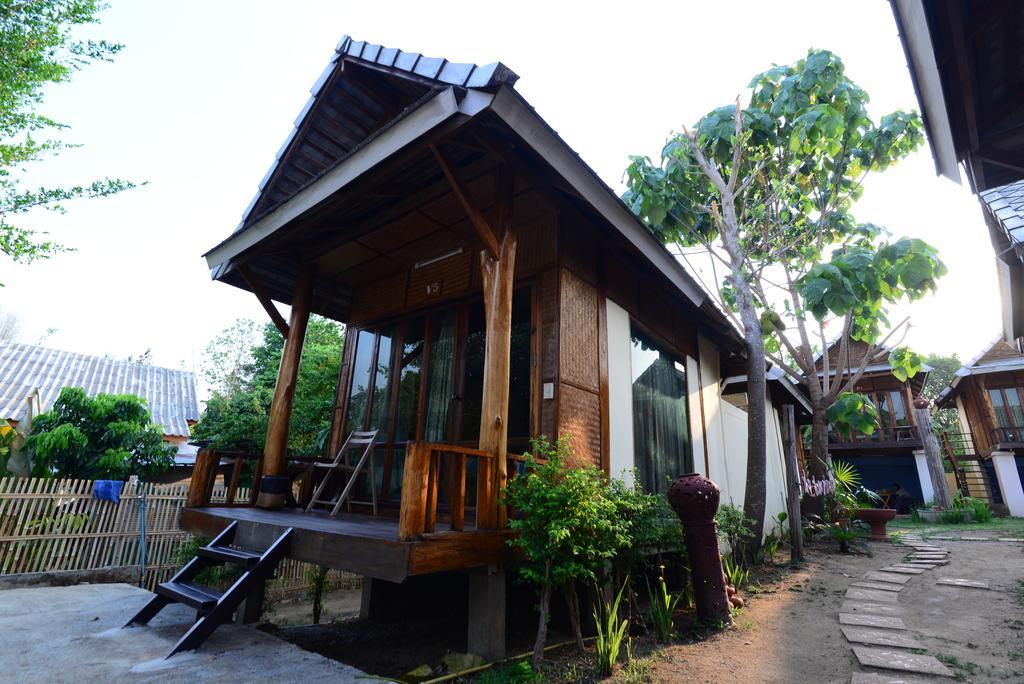 Pai Wood Life Resort Extérieur photo